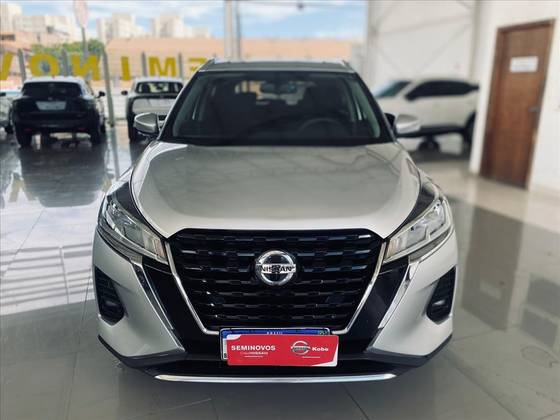NISSAN KICKS 1.6 16V FLEXSTART EXCLUSIVE XTRONIC NISSAN KICKS 1.6 16V FLEXSTART EXCLUSIVE XTRONIC
